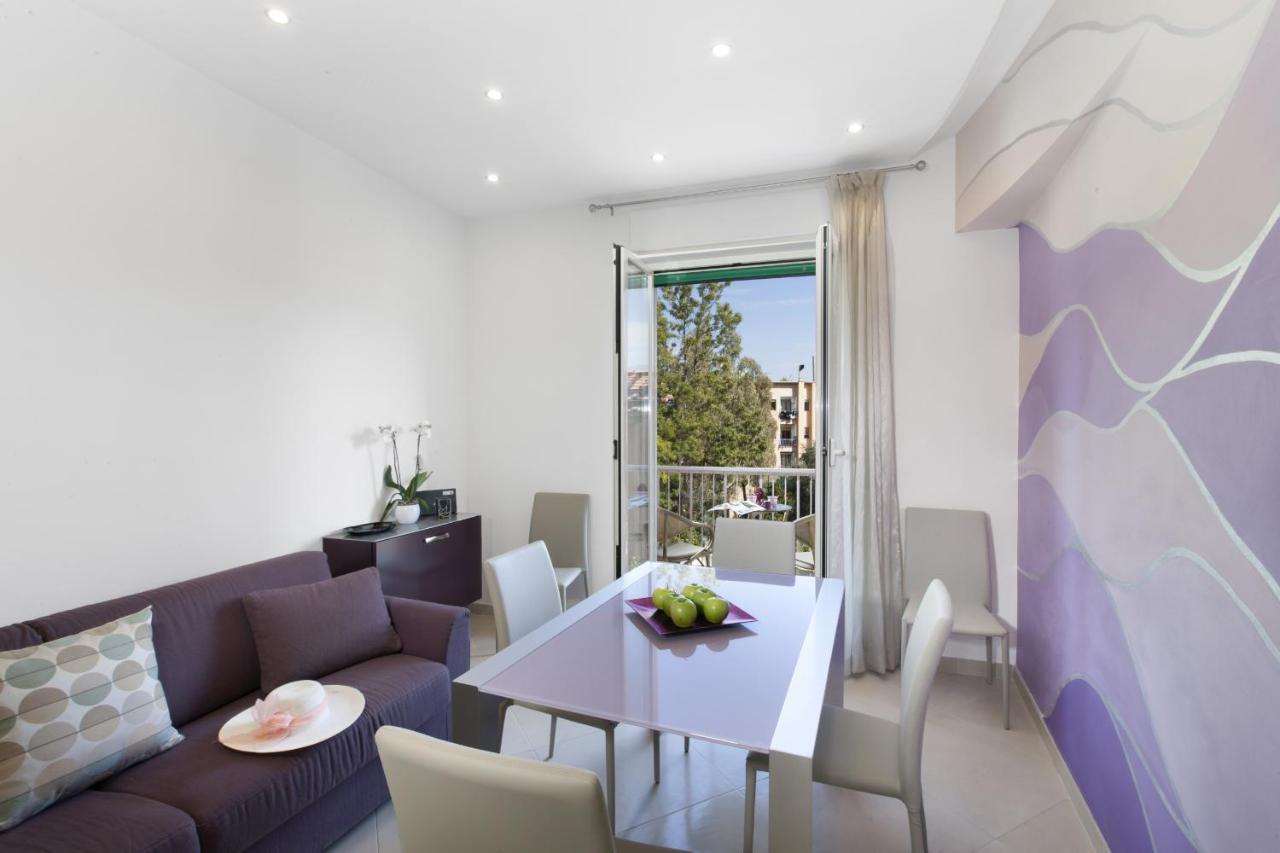 Estate4home - L'onda Viola Apartment