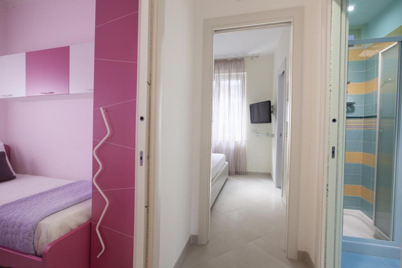 Estate4home - L'onda Viola Apartment